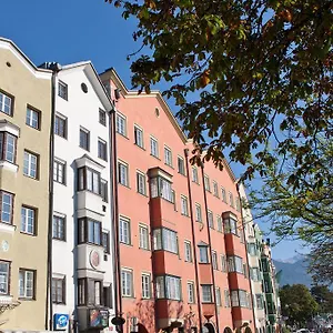 Maximilian In Old Town Appartement Innsbruck