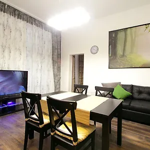 Lana Viena