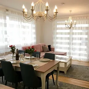 Apartment White Vintage Park View