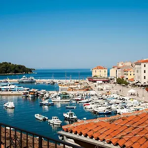 Riva Konukevi Rovinj
